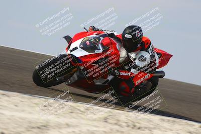 media/Nov-02-2025-Lets Ride (Sun) [[f7a3caa734]]/B Group/1120am (Turn 2 Inside)/